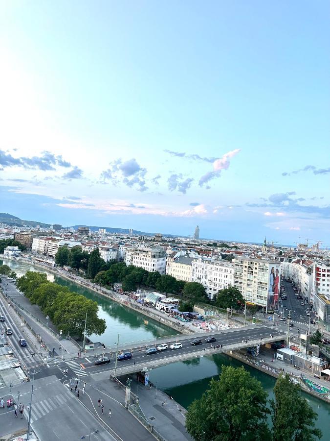 Central&Romantic View Виена Екстериор снимка