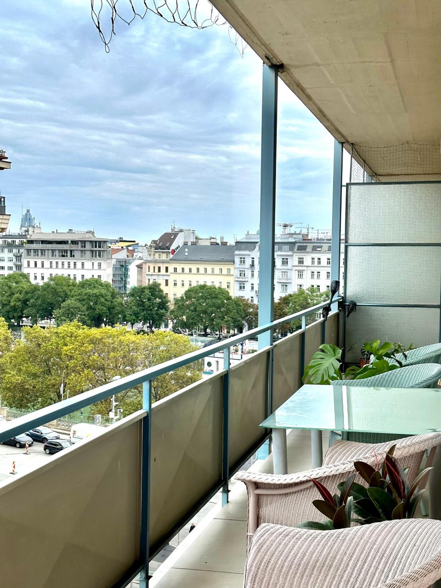 Central&Romantic View Виена Екстериор снимка